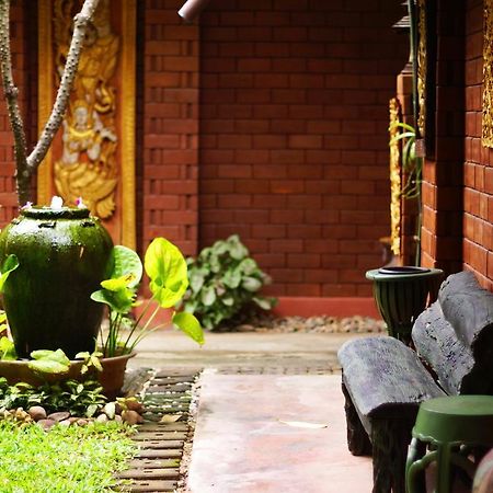 Irawadee Resort Mae Sot Exteriör bild