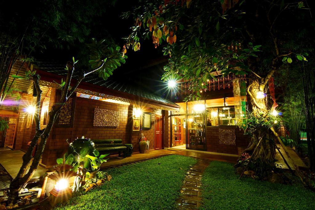 Irawadee Resort Mae Sot Exteriör bild