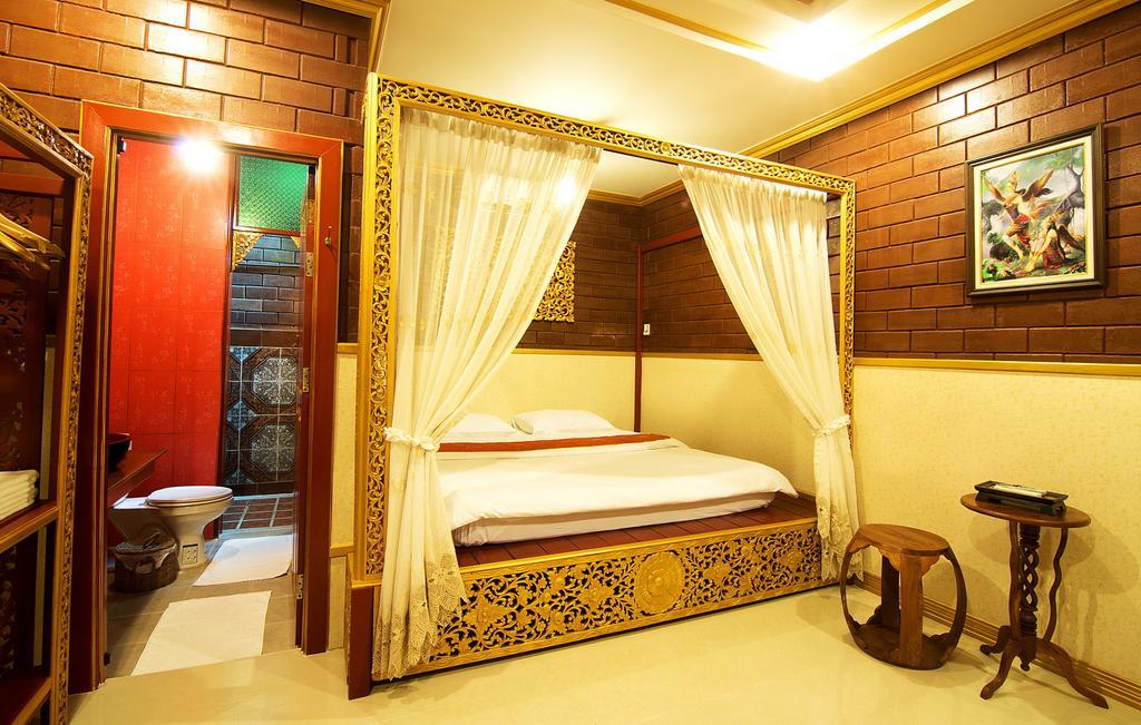 Irawadee Resort Mae Sot Exteriör bild