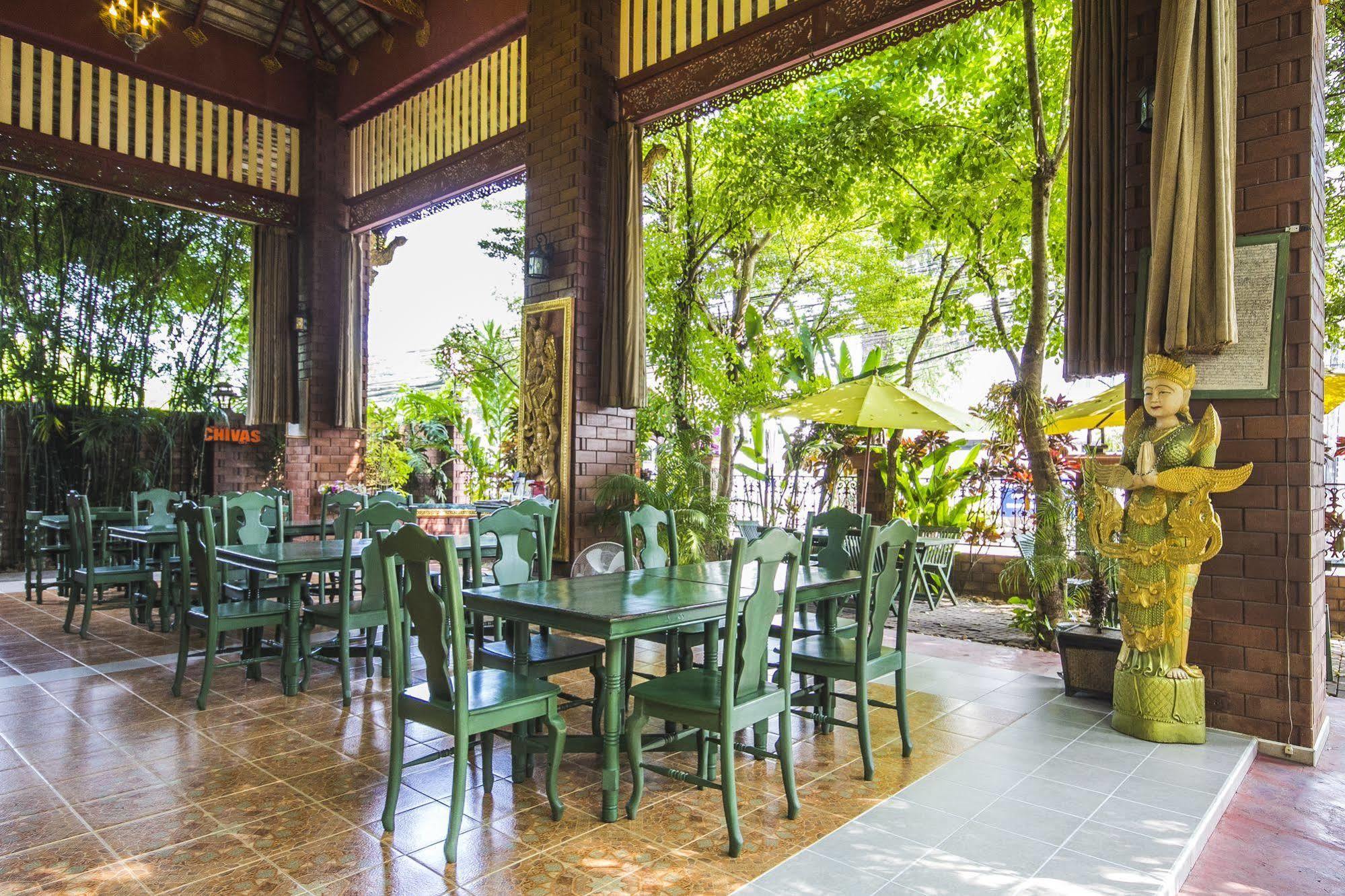 Irawadee Resort Mae Sot Exteriör bild