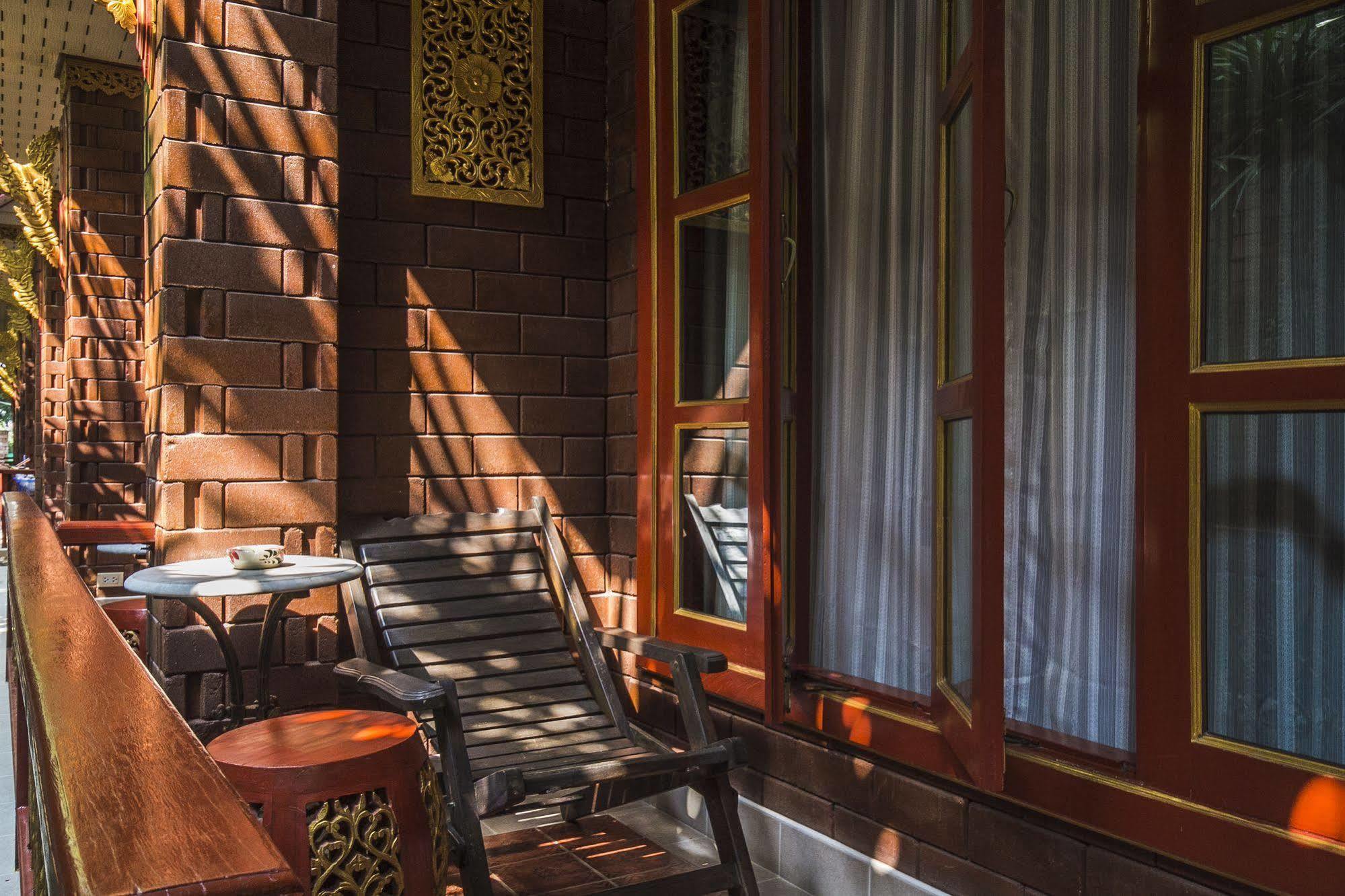 Irawadee Resort Mae Sot Exteriör bild