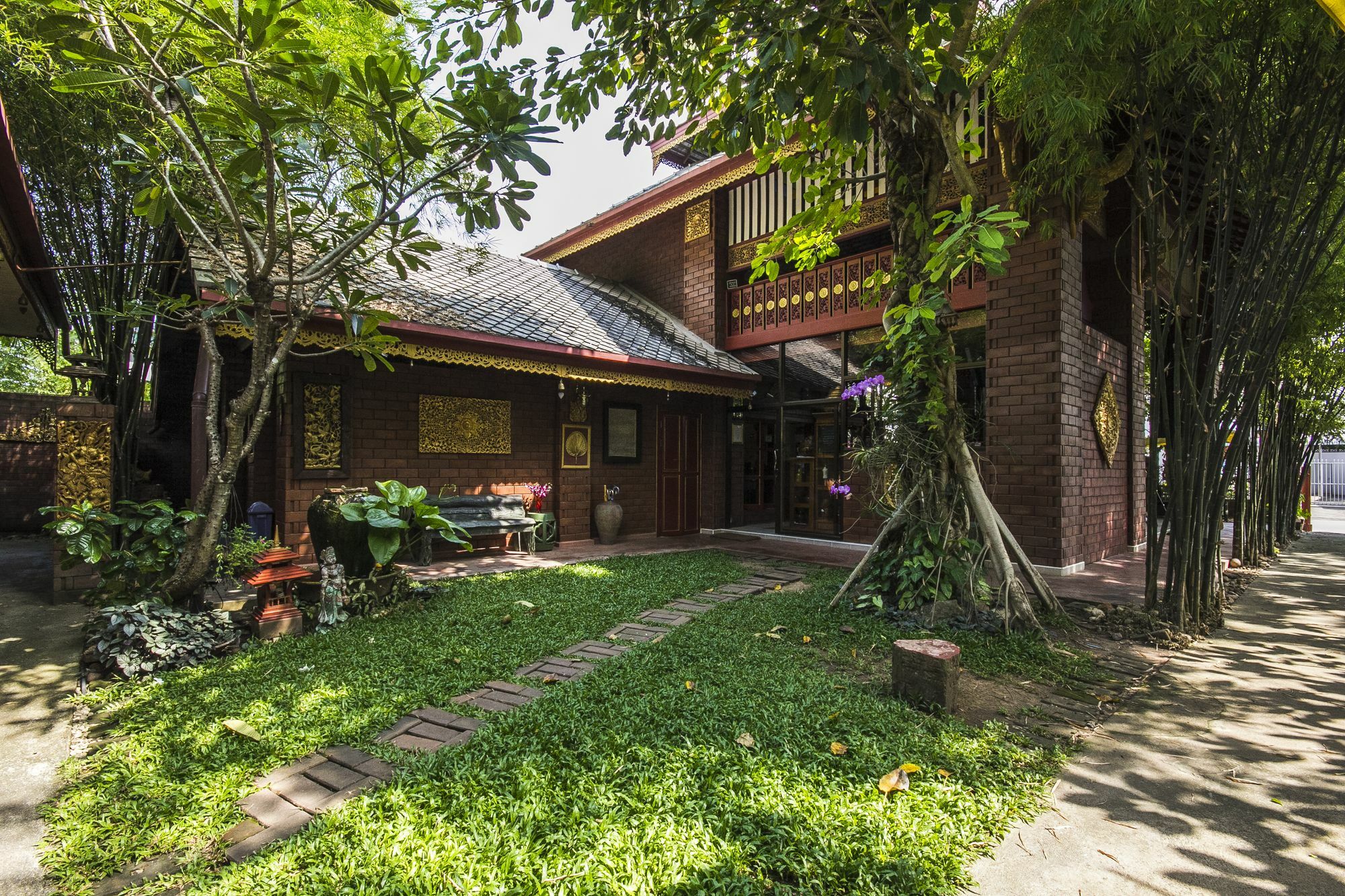 Irawadee Resort Mae Sot Exteriör bild